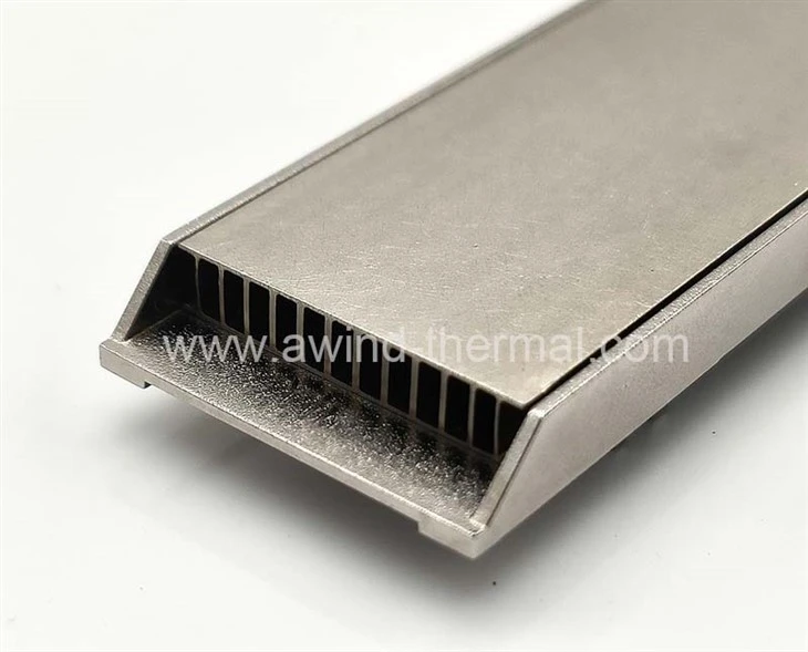 QSFP heat sink